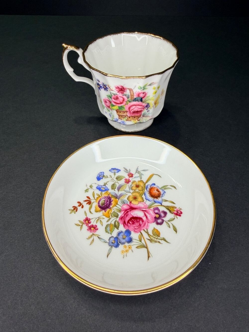 Vintage English Bone China Tea Cup & Saucer Mismatched Elizabethan Royal Worcest